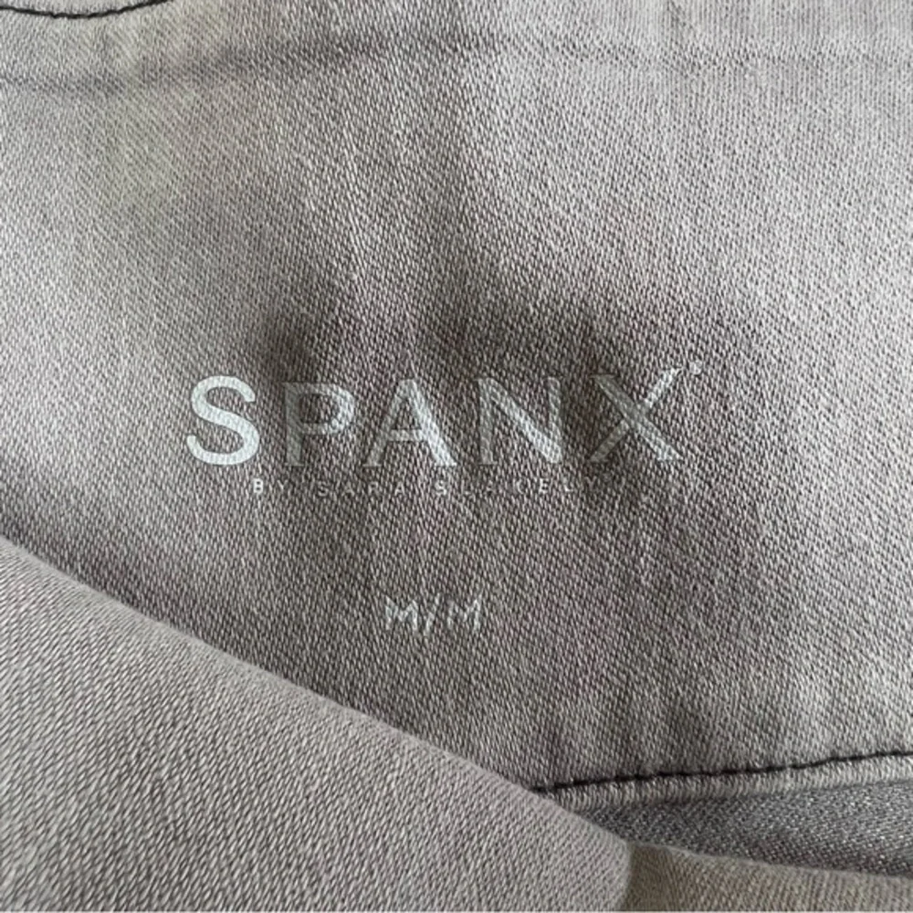 SPANX Charcoal Skinny Women's Pants - Picture 7 of 16